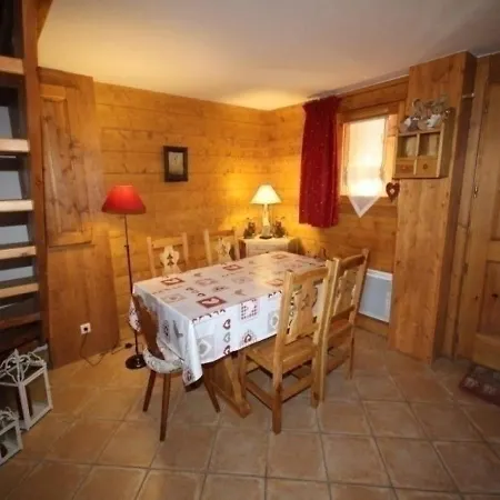 4 Pieces Mezzanine Avec Balcon, Equipements Complets, Animaux Admis, Parking Couvert. - Fr-1-293-64 Apartment