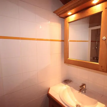 4 Pieces Mezzanine Avec Balcon, Equipements Complets, Animaux Admis, Parking Couvert. - Fr-1-293-64 Villard-sur-Doron
